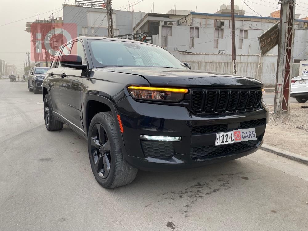 جیپ گراند شیرۆکی